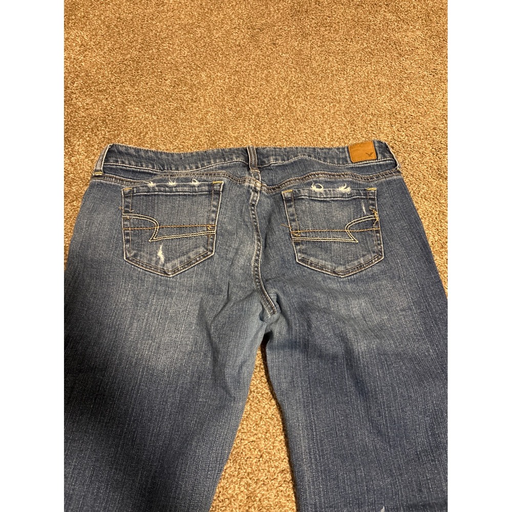American Eagle Favorite Boyfriend Jeans Womens 14 Blue Good Distressed Mid Rise - Picture 4 of 4